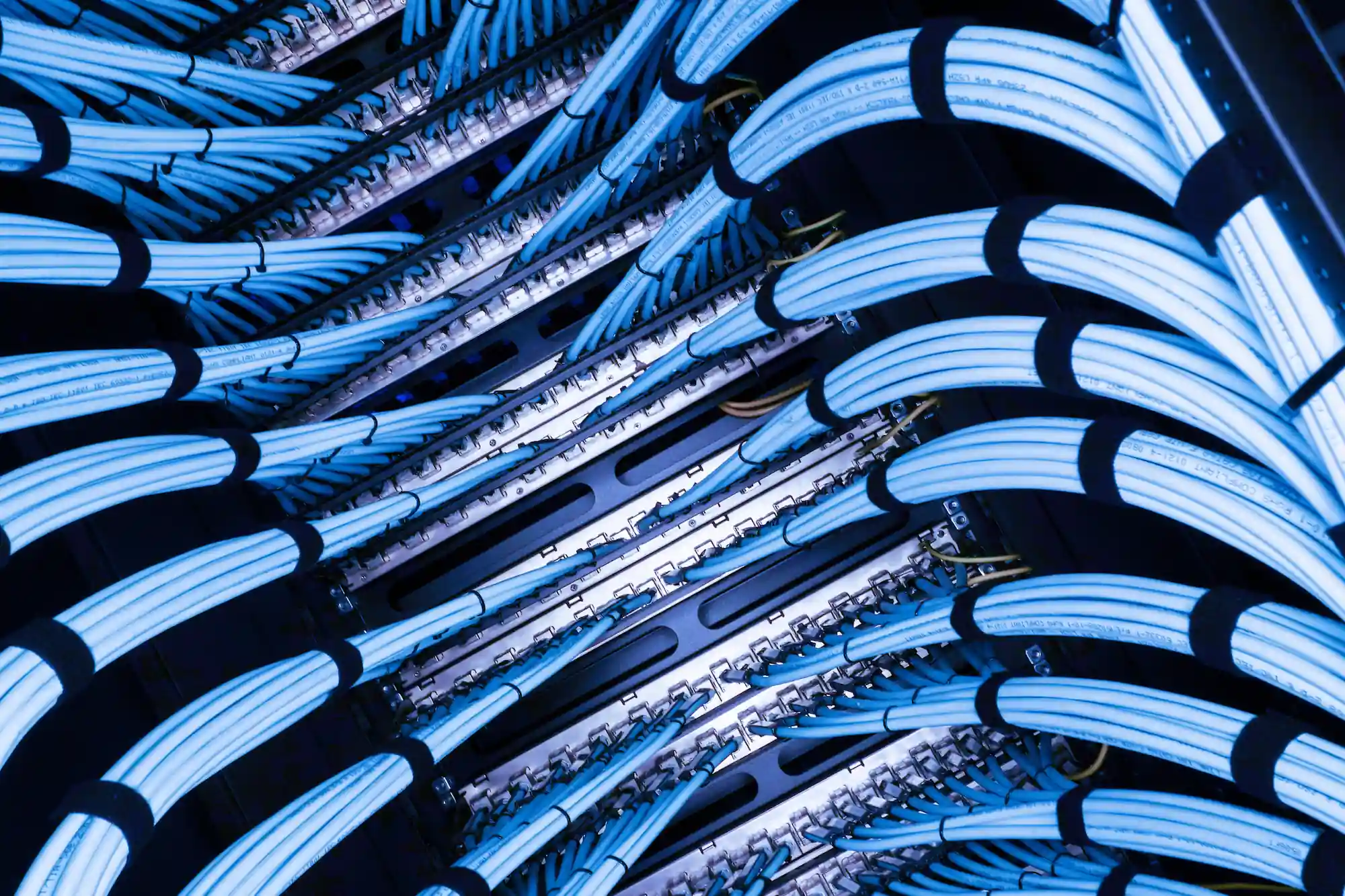 symag-ftth-netzwerktechnik-fttx symag-ftth-netzwerktechnik-fttx